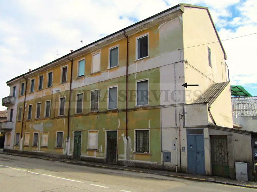 Immagine 1 di Appartamento in vendita  in largo Primo Maggio n° 49 a Garlasco