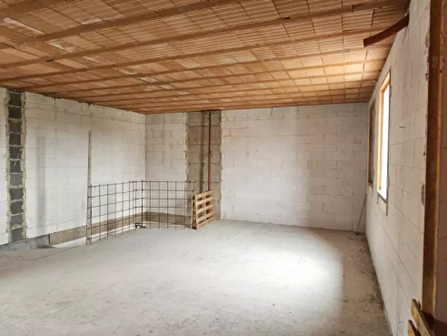 Immagine 27 di Casa bifamiliare in vendita  in Via Cavour a Este