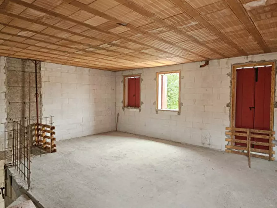 Immagine 28 di Casa bifamiliare in vendita  in Via Cavour a Este