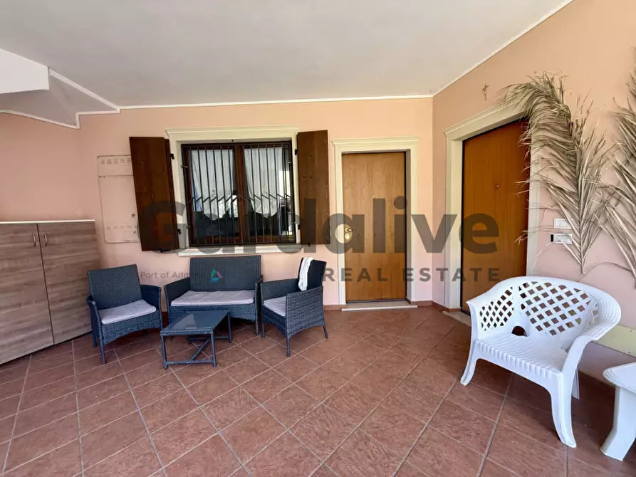 Immagine 3 di Appartamento in vendita  in Via XXV aprile a Puegnago Sul Garda