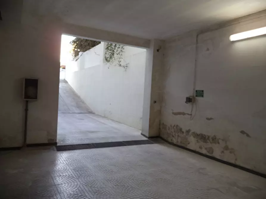 Immagine 8 di Garage in vendita  in Lido San Giovanni a Gallipoli