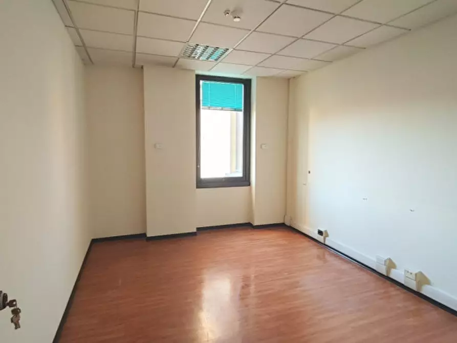 Immagine 16 di Ufficio in affitto  in CORSO LODI a Milano