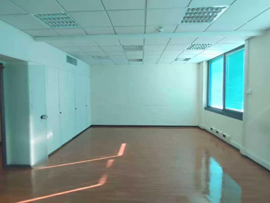 Immagine 20 di Ufficio in affitto  in CORSO LODI a Milano