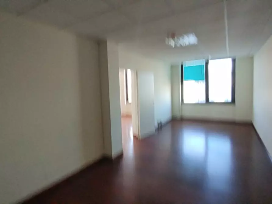 Immagine 23 di Ufficio in affitto  in CORSO LODI a Milano