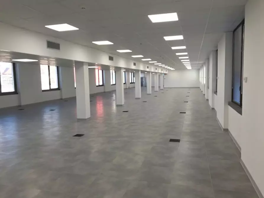 Immagine 18 di Ufficio in affitto  in CORSO LODI a Milano