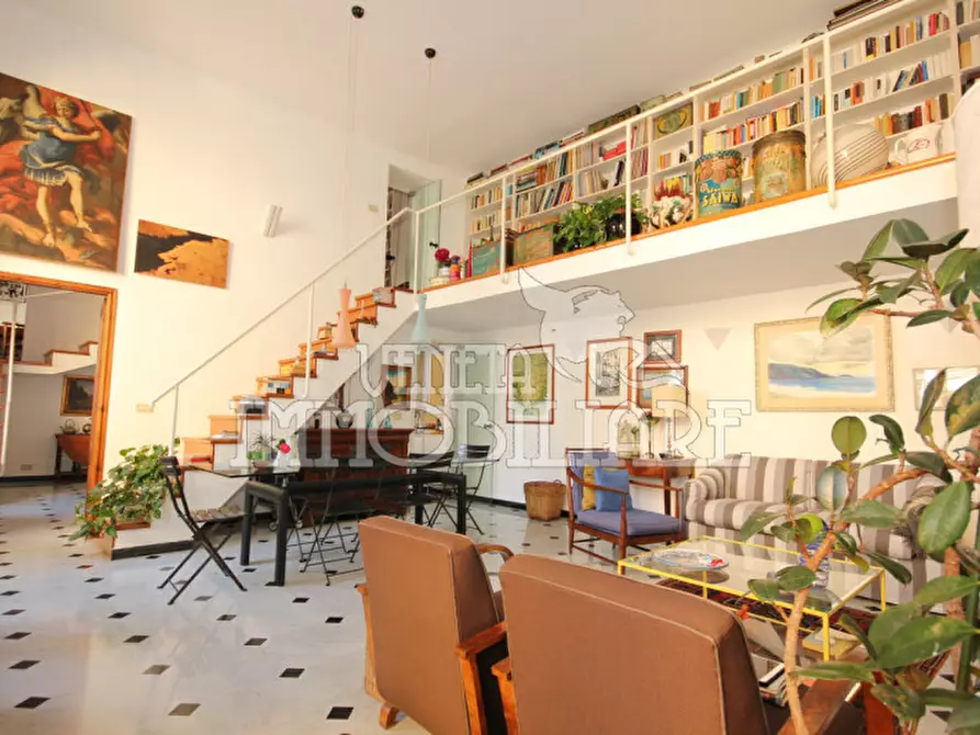 Immagine 1 di Appartamento in vendita  in SALITA POLLAIUOLI a Genova