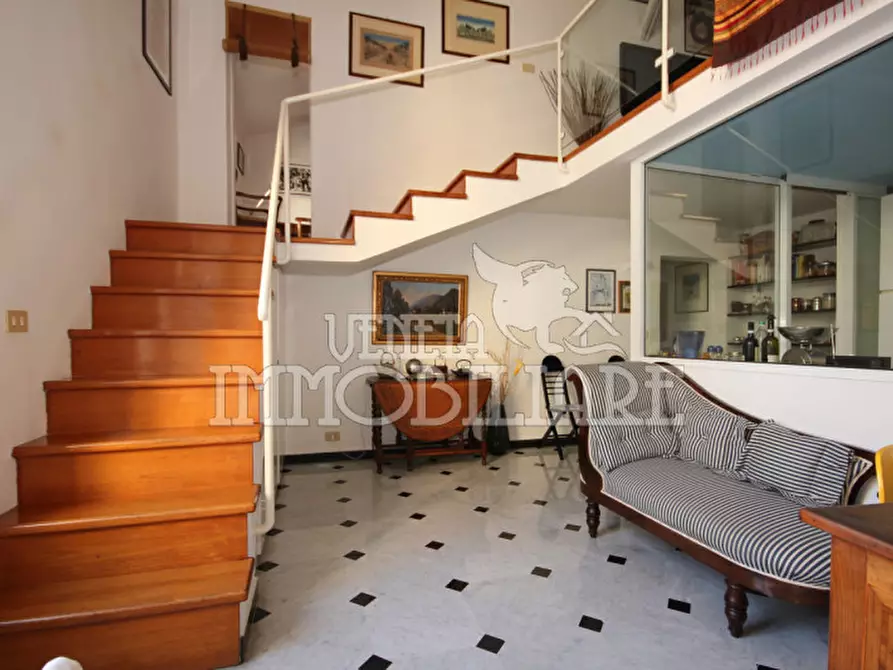 Immagine 4 di Appartamento in vendita  in SALITA POLLAIUOLI a Genova