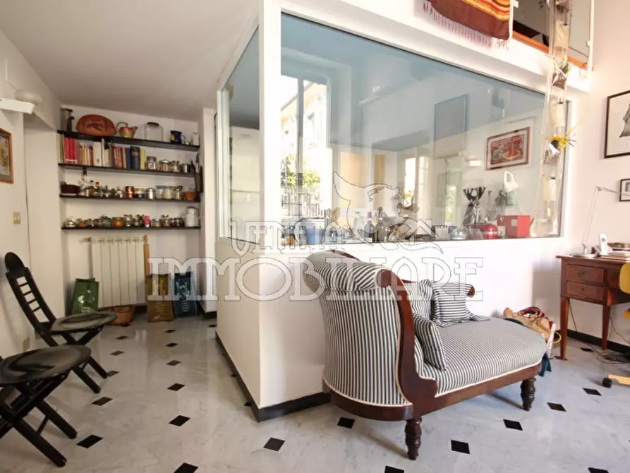 Immagine 5 di Appartamento in vendita  in SALITA POLLAIUOLI a Genova