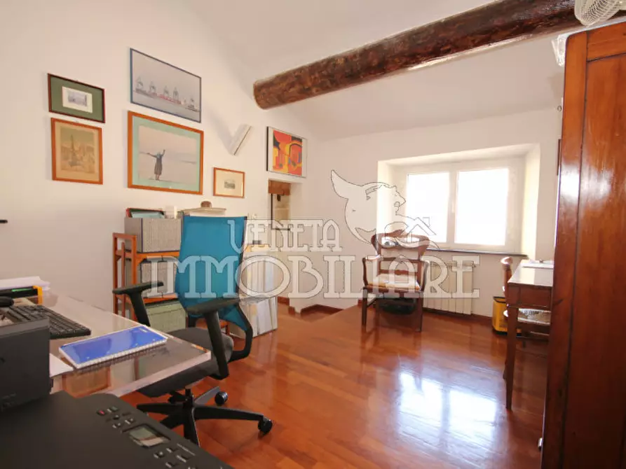 Immagine 13 di Appartamento in vendita  in SALITA POLLAIUOLI a Genova