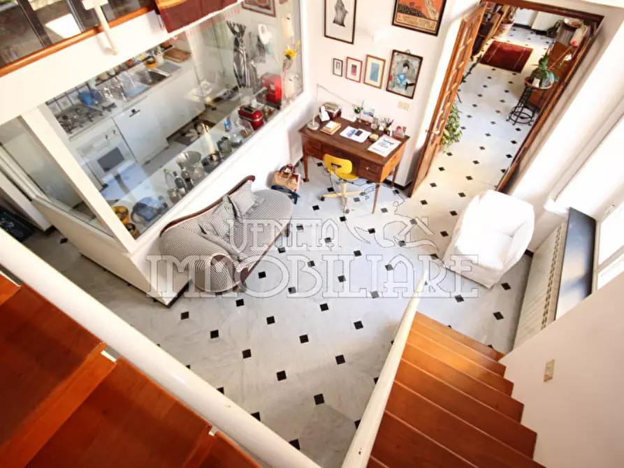 Immagine 15 di Appartamento in vendita  in SALITA POLLAIUOLI a Genova