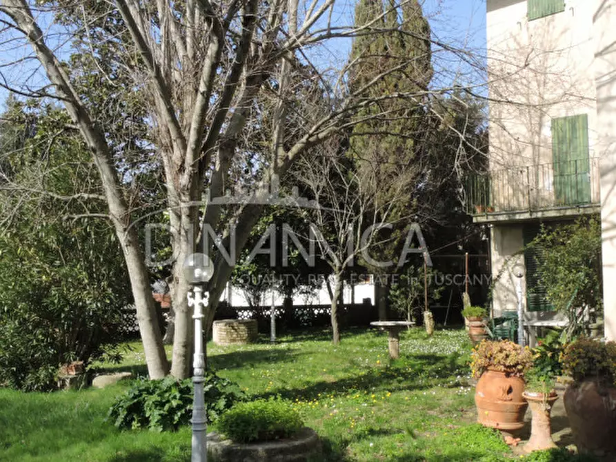 Immagine 1 di Villa in vendita  a Capannoli