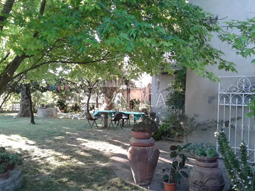 Immagine 18 di Villa in vendita  a Capannoli