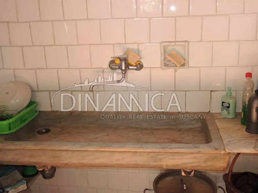 Immagine 23 di Villa in vendita  a Capannoli