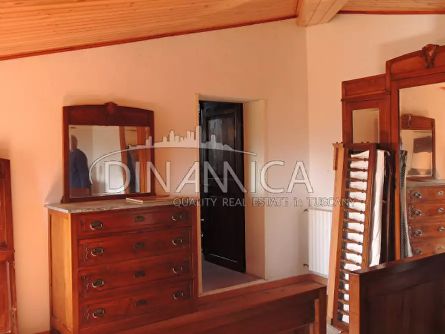 Immagine 37 di Villa in vendita  a Capannoli