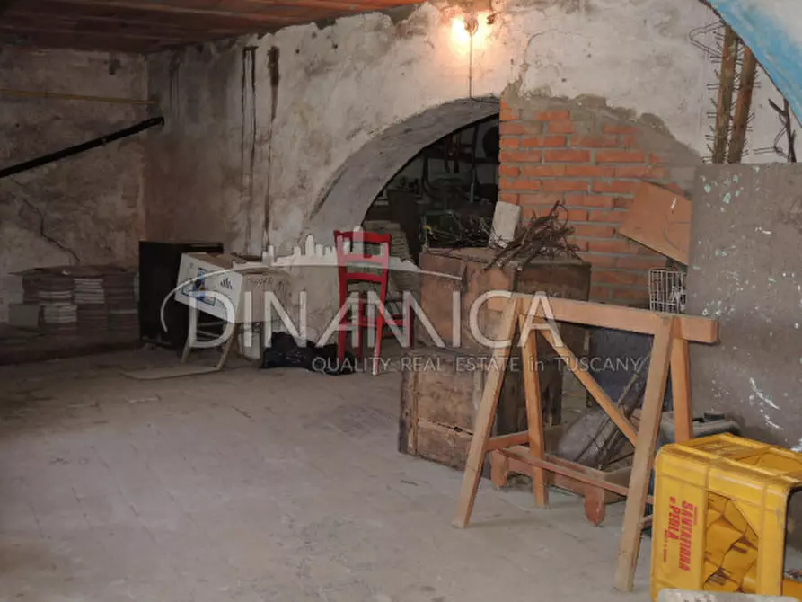 Immagine 51 di Villa in vendita  a Capannoli