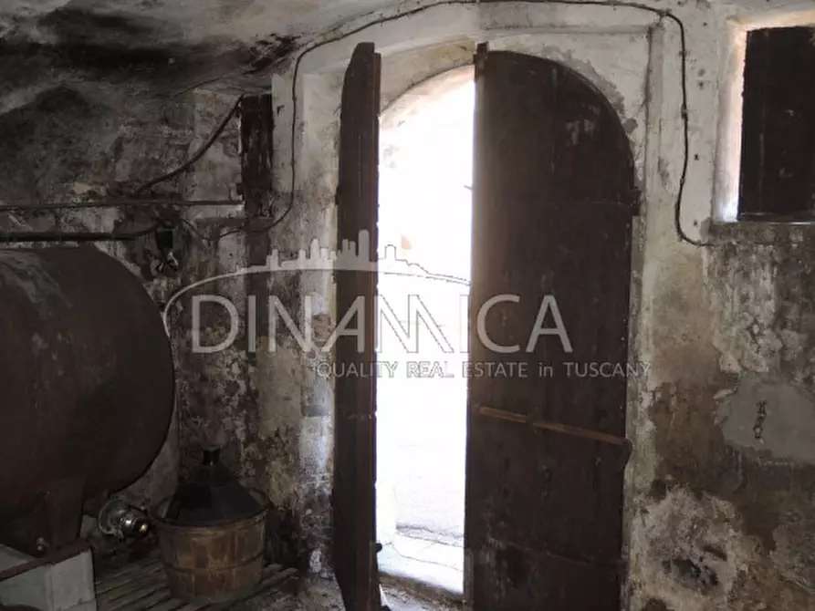 Immagine 54 di Villa in vendita  a Capannoli