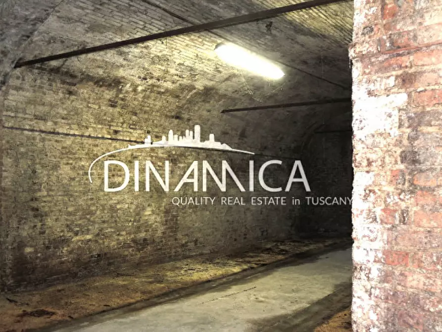 Immagine 56 di Villa in vendita  a Capannoli