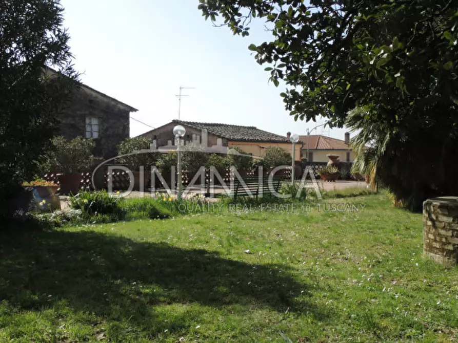 Immagine 58 di Villa in vendita  a Capannoli