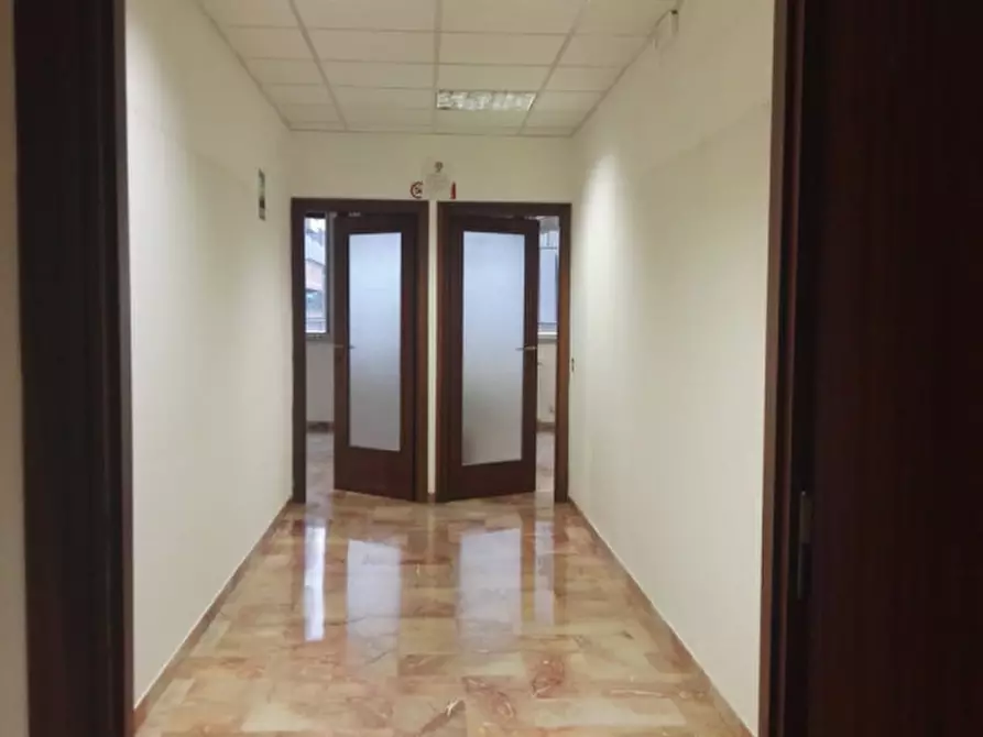 Immagine 4 di Ufficio in affitto  in VIA CABOTO a Firenze