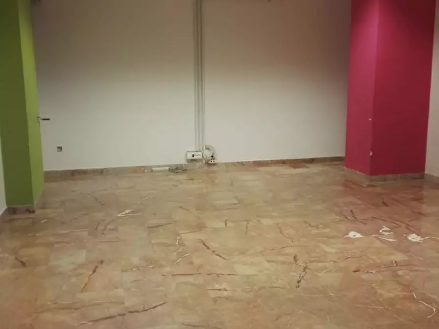 Immagine 6 di Ufficio in affitto  in VIA CABOTO a Firenze