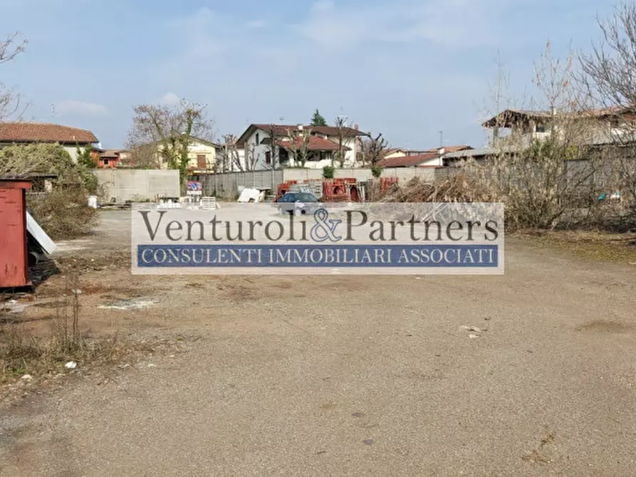 Immagine 3 di Terreno in vendita  in via gorini a Palazzolo Sull'oglio