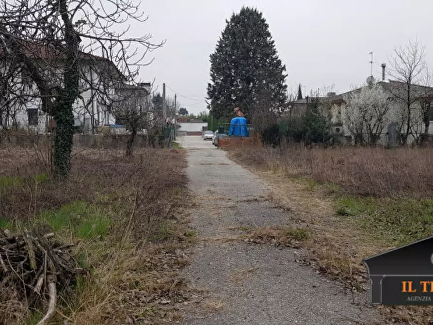 Immagine 7 di Villa in vendita  in VIA LEVA a Montecchio Precalcino