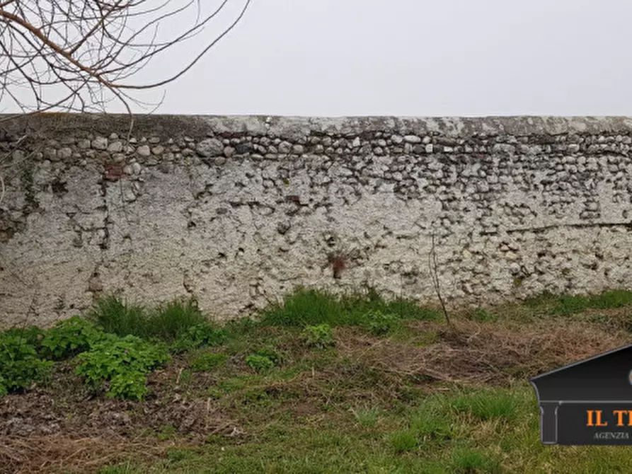 Immagine 14 di Villa in vendita  in VIA LEVA a Montecchio Precalcino