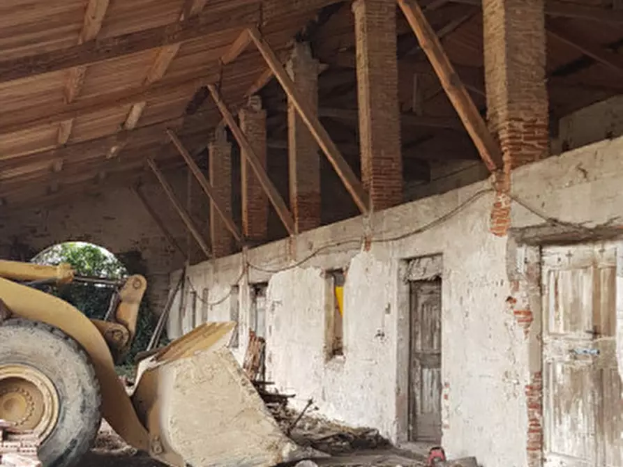 Immagine 27 di Villa in vendita  in VIA LEVA a Montecchio Precalcino