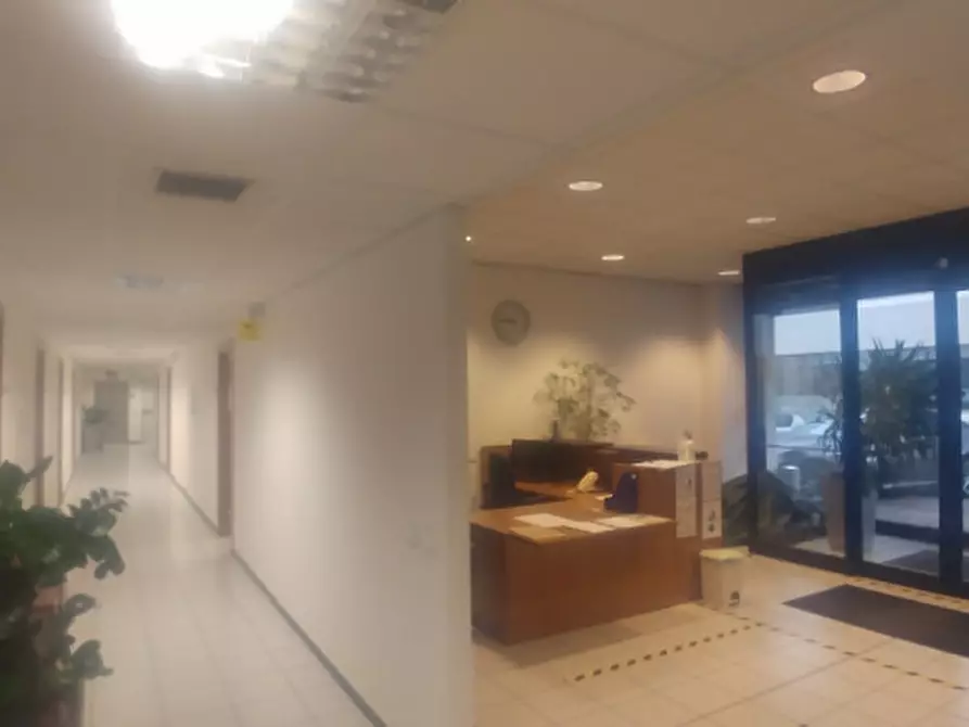 Immagine 2 di Ufficio in affitto  in VIA BURONA a Vimodrone