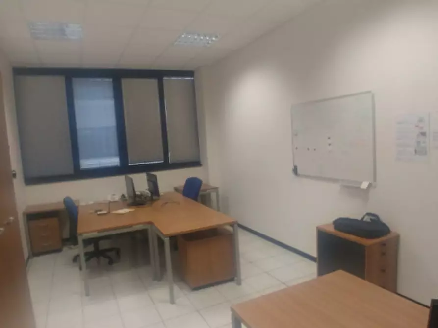 Immagine 13 di Ufficio in affitto  in VIA BURONA a Vimodrone