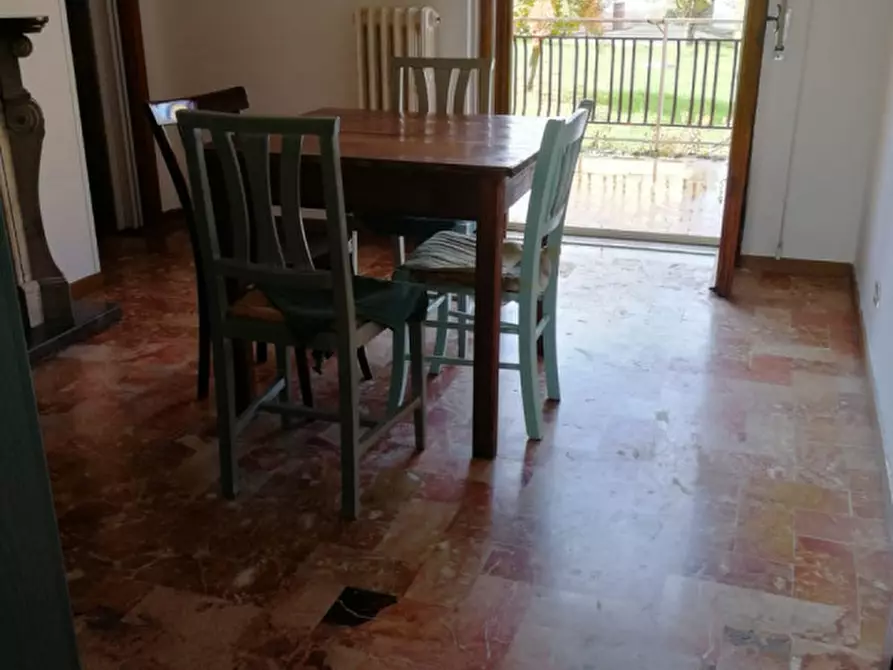 Immagine 9 di Ufficio in affitto  a Brienza