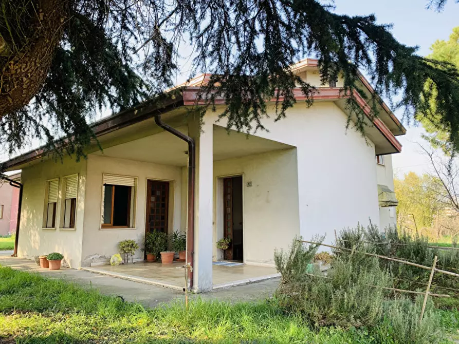Immagine 1 di Casa indipendente in vendita  in Via Roma a Ospedaletto Euganeo
