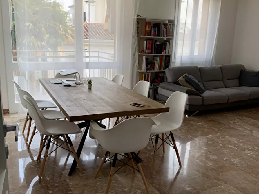 Immagine 1 di Appartamento in affitto  in TRILOCALE IN AFFITTO - PADOVA OSPEDALI RIF 241 a Padova