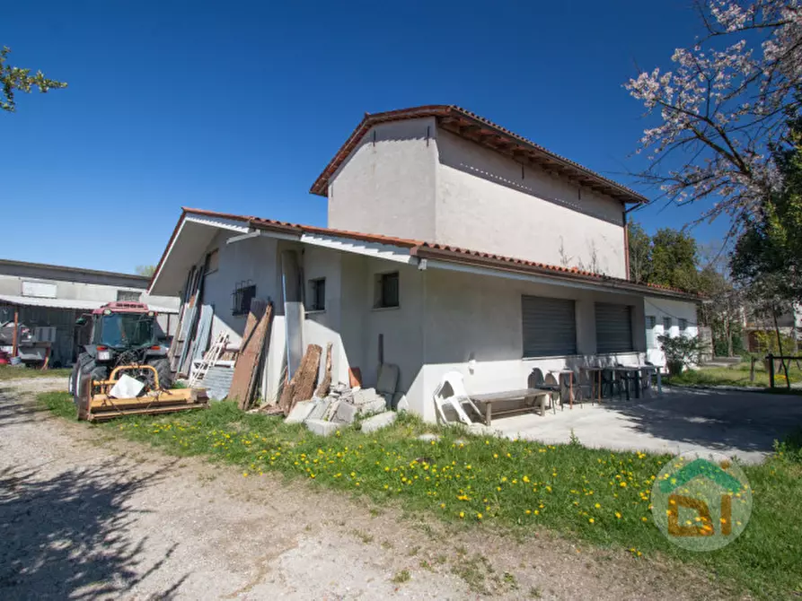 Immagine 7 di Rustico / casale in vendita  in via Soleschiano, 6 a San Pier D'isonzo