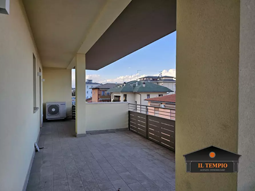 Immagine 3 di Appartamento in vendita  in BIA BOITO a Vicenza