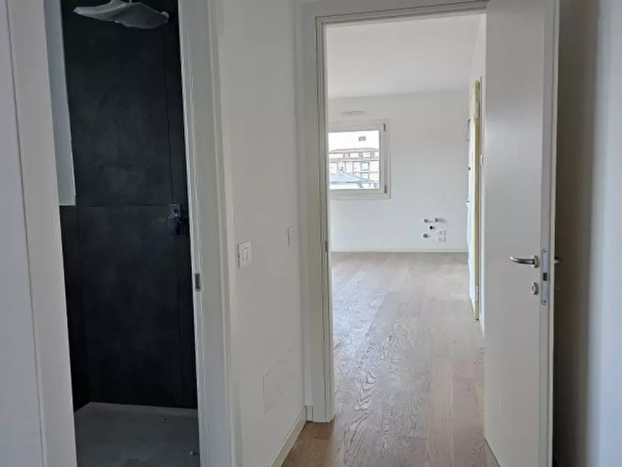 Immagine 4 di Appartamento in vendita  in BIA BOITO a Vicenza