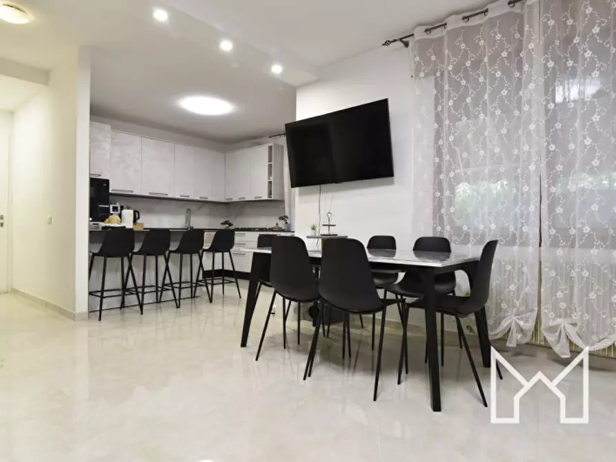 Immagine 1 di Appartamento in vendita  a Romano D'ezzelino