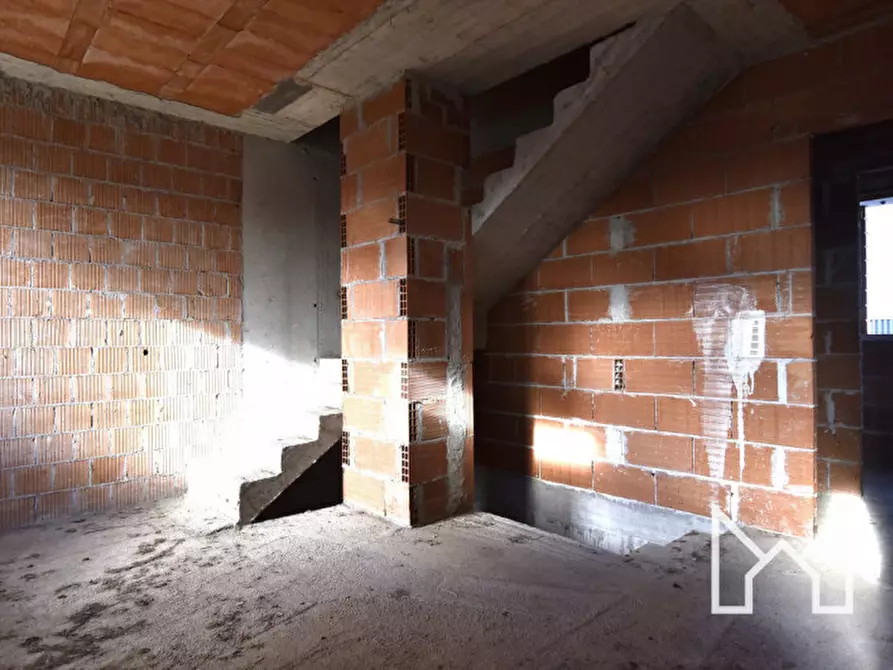 Immagine 9 di Casa trifamiliare in vendita  a San Zenone Degli Ezzelini