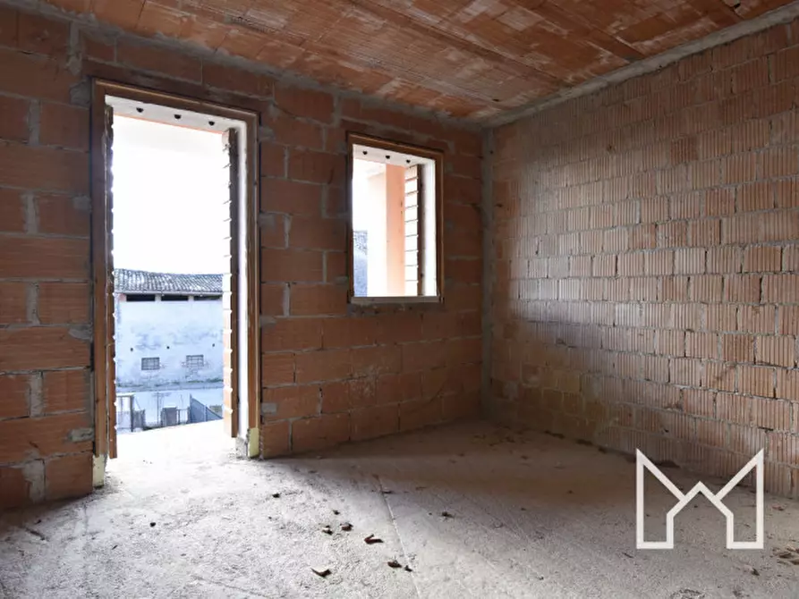 Immagine 10 di Casa trifamiliare in vendita  a San Zenone Degli Ezzelini