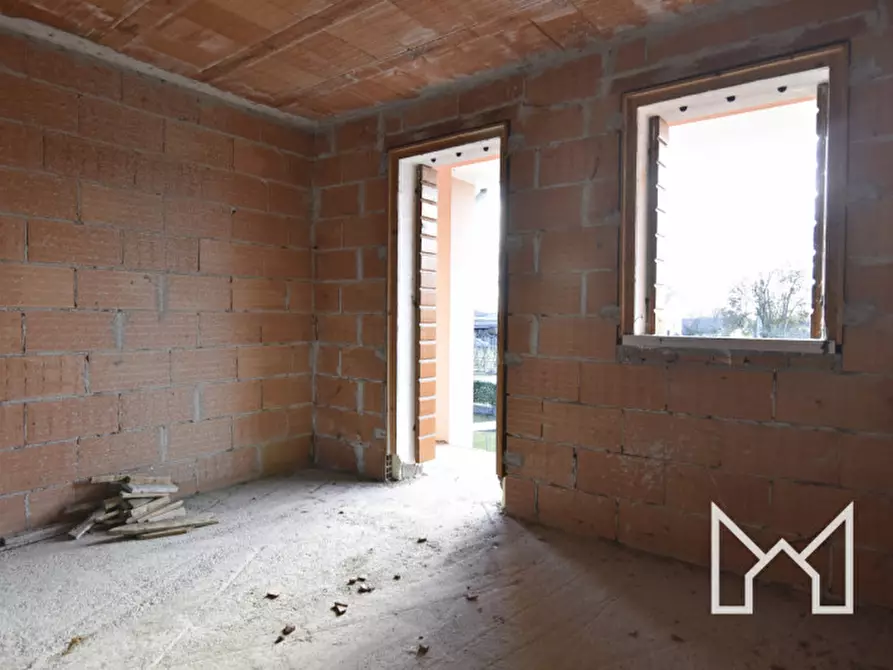 Immagine 11 di Casa trifamiliare in vendita  a San Zenone Degli Ezzelini