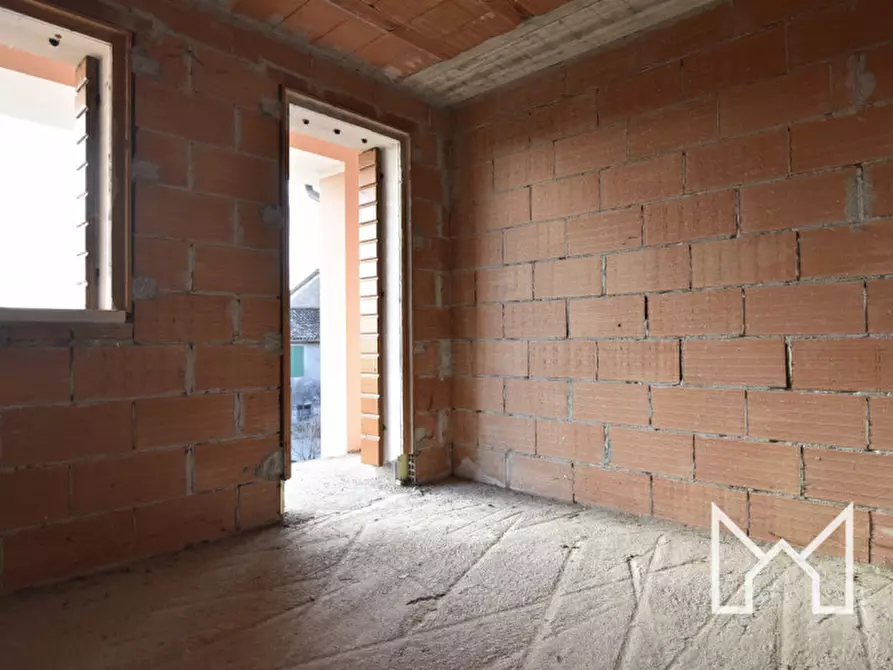 Immagine 15 di Casa trifamiliare in vendita  a San Zenone Degli Ezzelini