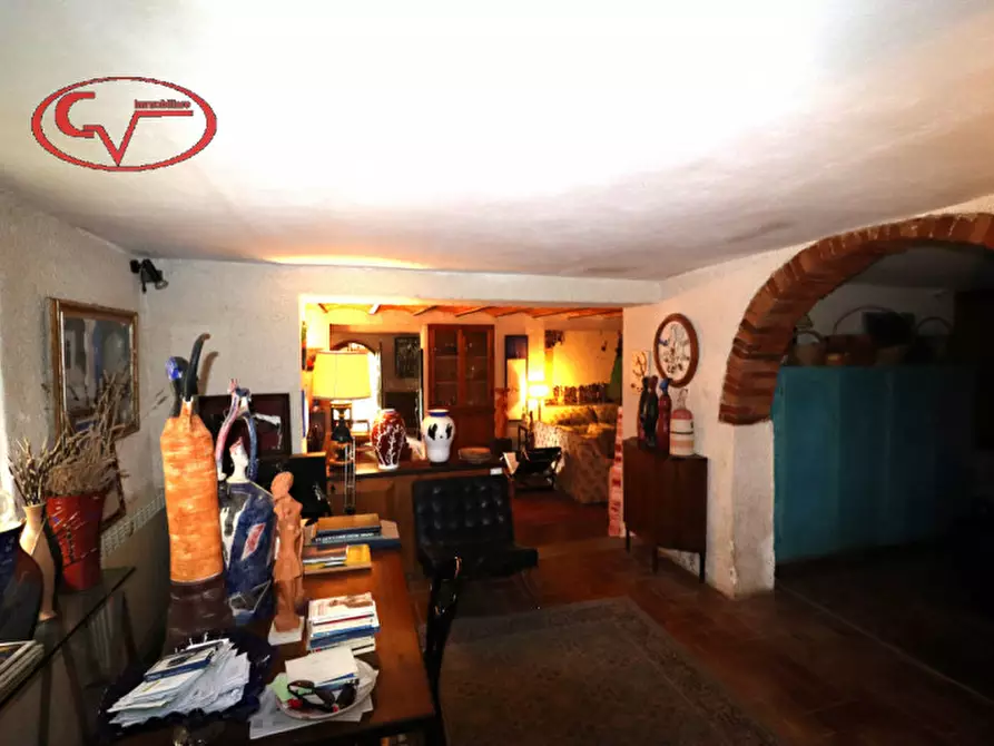 Immagine 34 di Rustico / casale in vendita  in ambra a Bucine