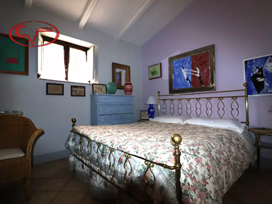 Immagine 47 di Rustico / casale in vendita  in ambra a Bucine