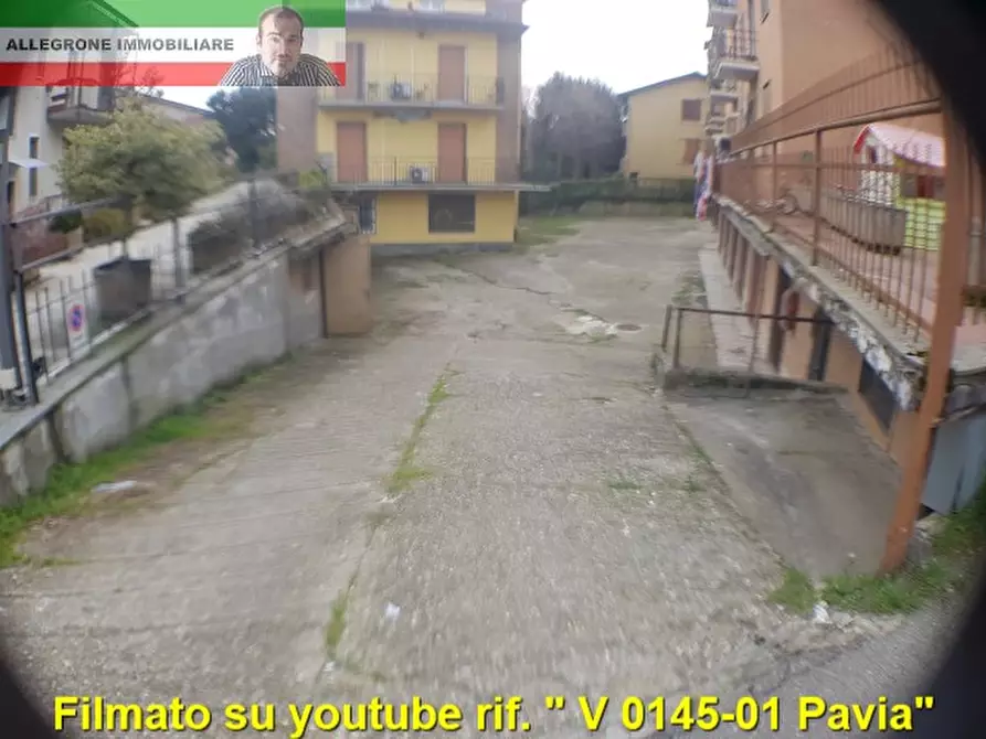 Immagine 4 di Garage in vendita  in brenta a Pavia