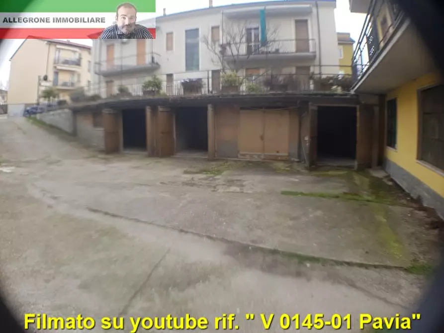 Immagine 7 di Garage in vendita  in brenta a Pavia