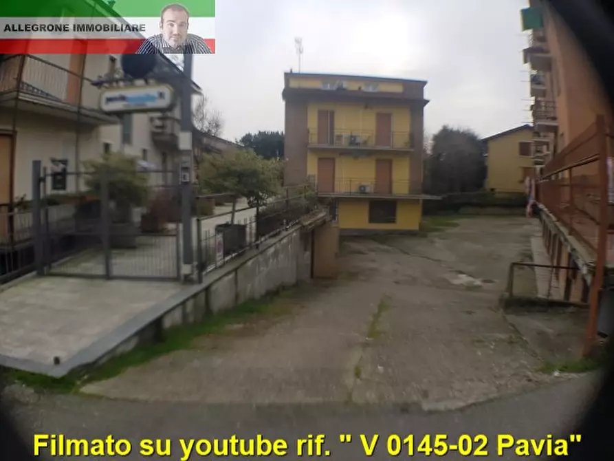 Immagine 4 di Garage in vendita  in brenta a Pavia
