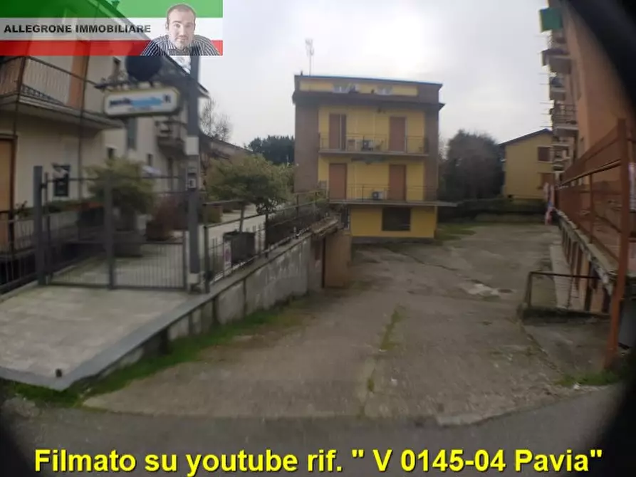 Immagine 3 di Garage in vendita  in brenta a Pavia