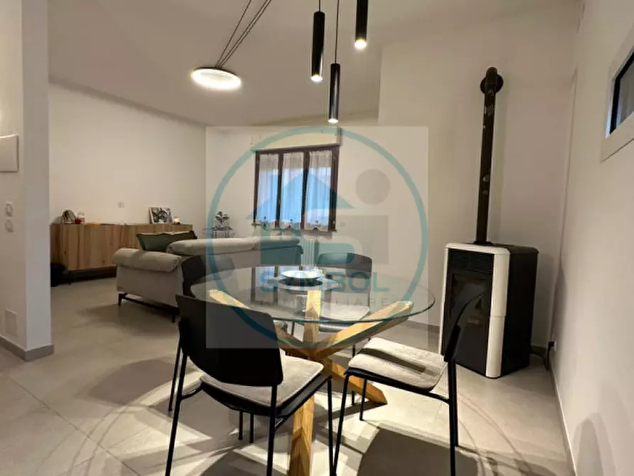 Immagine 10 di Casa trifamiliare in vendita  a Mogliano Veneto