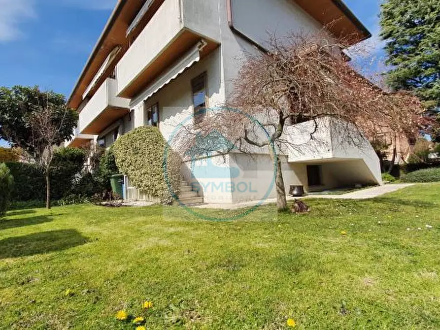 Immagine 14 di Casa trifamiliare in vendita  in Via Ragazzi del '99 a Mogliano Veneto