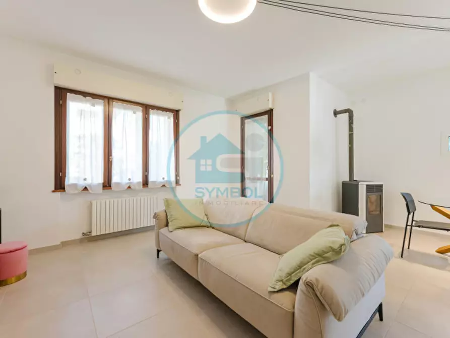 Immagine 28 di Casa trifamiliare in vendita  in VIA IPPOLLITO NIEVO a Mogliano Veneto